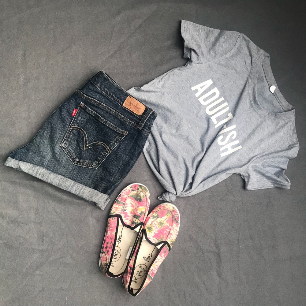 LEVI jeans shorts